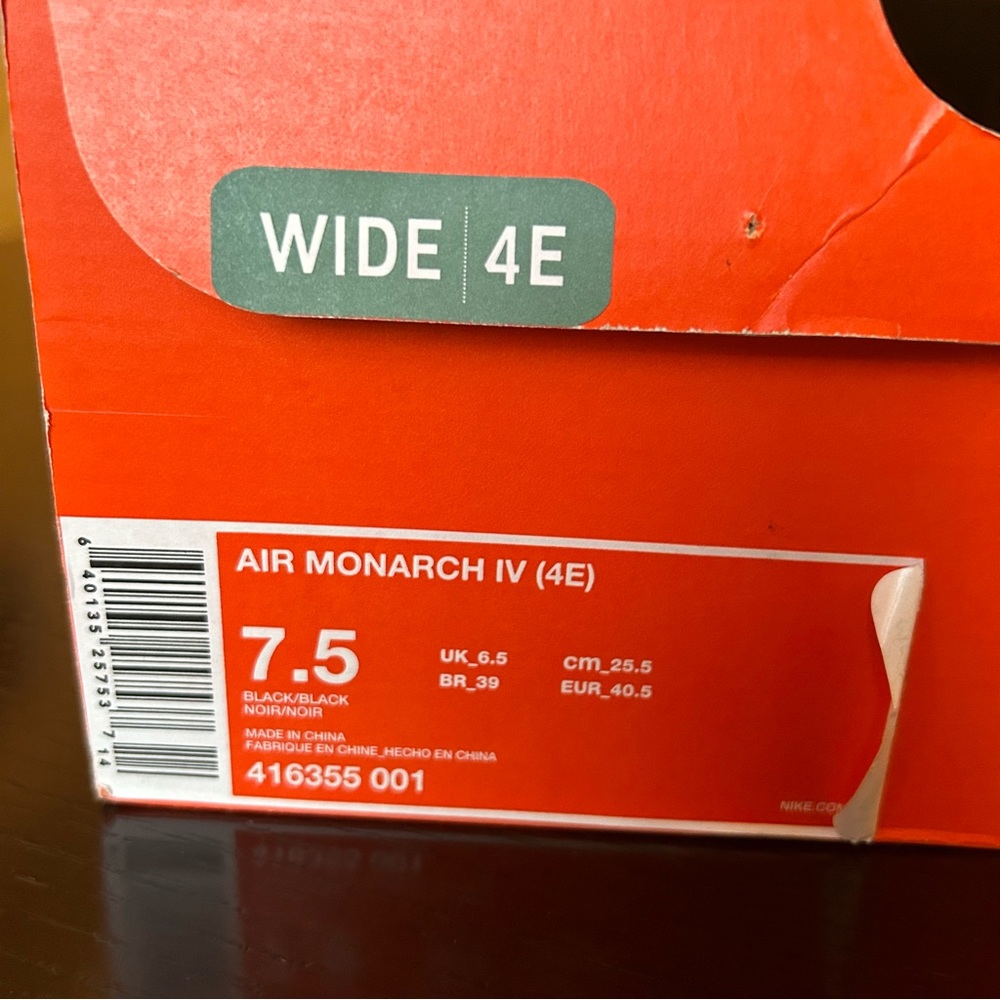 Nike Air Monarch IV 4E wide mens sneakers - Picture 5 of 5